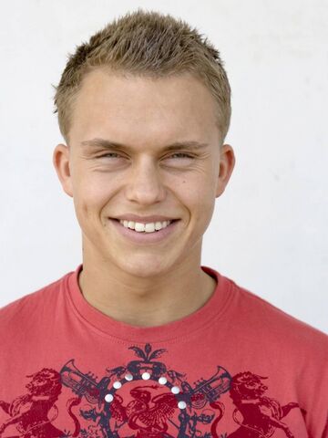 File:Erik Robin08.jpg