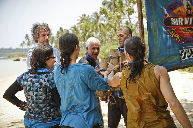File:S32 press images ep1 0103.jpg