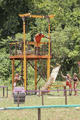 File:S28 press images ep3 0005.jpg