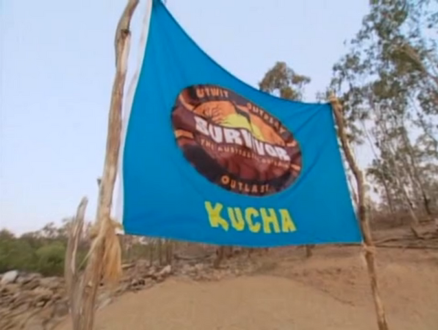 File:Kucha flag 1.png