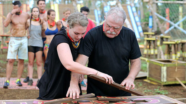 File:Australian-Survivor-Episode-1-Throw-One-Over-Immunity-Challenge-Aganoa-Tribe---Kat-and-Des.jpg