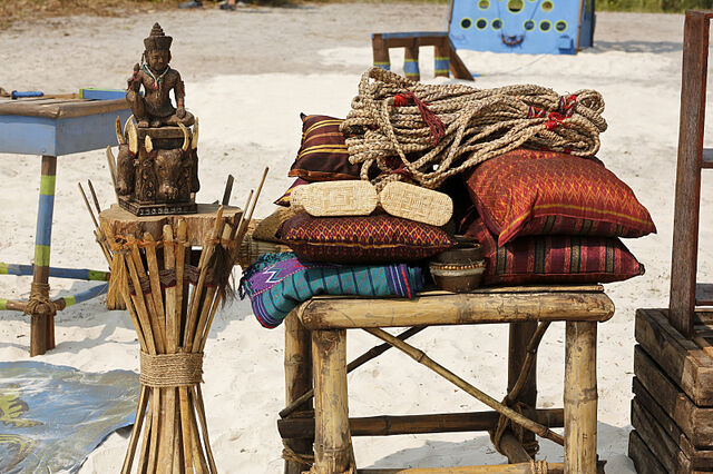 File:S32 press images ep3 0013.jpg