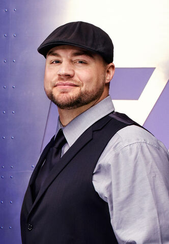 File:Team Leader Rayce Bird.jpg