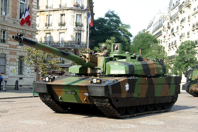 Файл:800px-Leclerc-IMG 1744.jpg