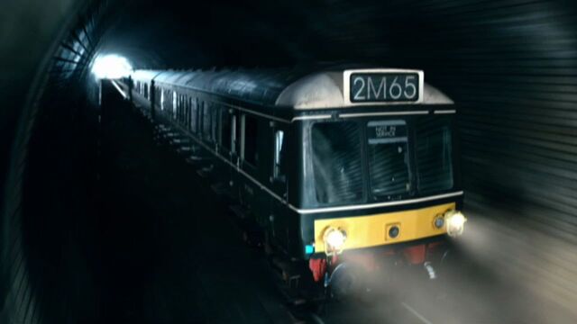 File:2M65 Train.jpg