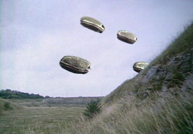 File:Retro tube.jpg