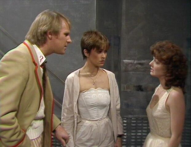 File:Nyssa makes her goodbyes.jpg