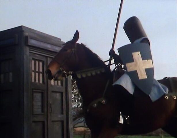 File:Horse box.jpg