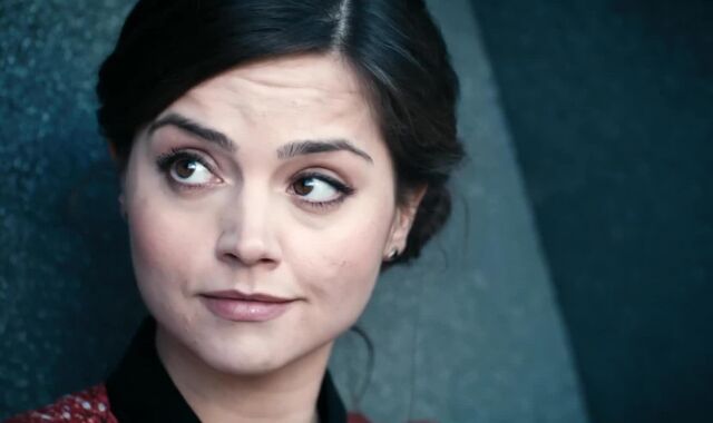 File:ClaraSmirksLeftJTTCOTD.jpg