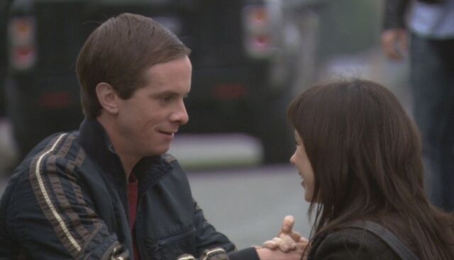File:Eugene saves gwen.jpg