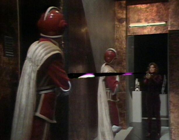 File:Nyssa kills.jpg