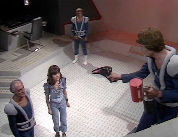 File:Salamar standoff.jpg