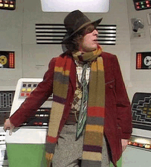 Doctorwhoscarf.gif