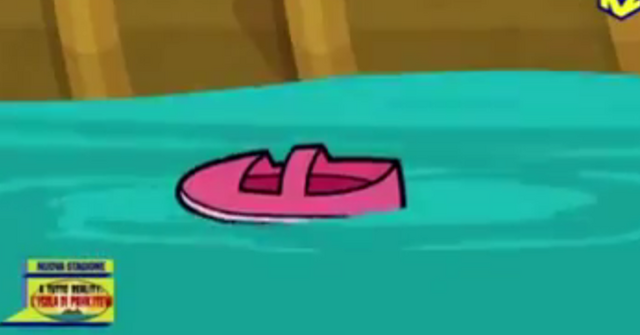 File:Ellasshoe.png