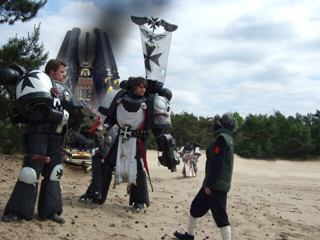 File:Space-Marines-vs-Naruto.jpg