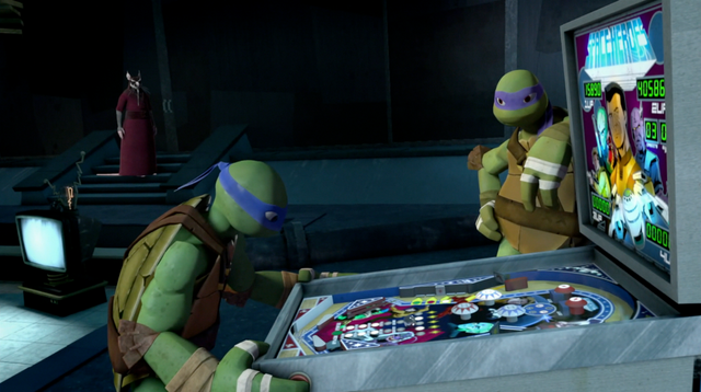 File:Space-Heroes pinball machine.png