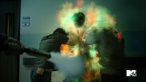 Dylan-Sprayberry-Tyler-Posey-Ryan-Kelley-Liam-Scott-vs-hellhound-Parrish-Teen-Wolf-Season-6-Episode-10-Riders-on-the-Storm