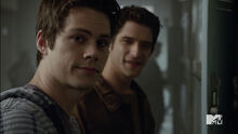 Dylan-O'Brien-Tyler-Posey-Stiles-Scott-at-locker-Teen-Wolf-Season-6-Episode-10-Riders-on-the-Storm