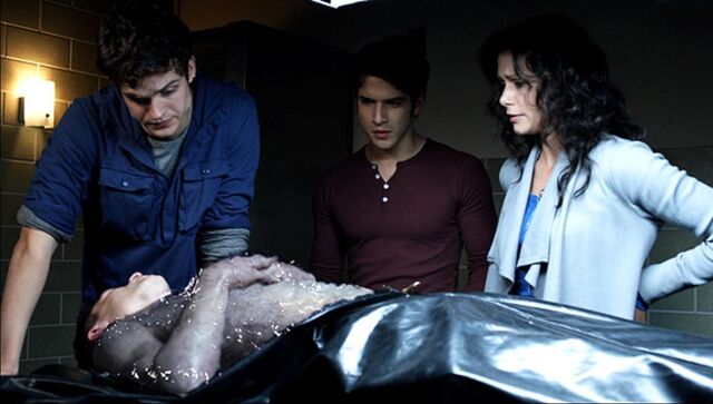 Fichier:5 Jackson-Isaac-Scott-Mccall2.12.jpg