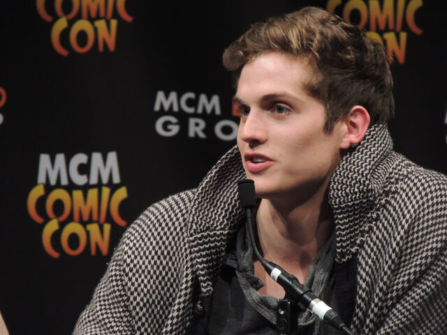File:DanielSharman 03.jpg