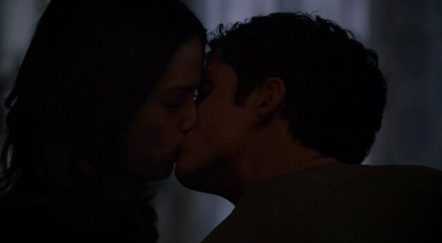Archivo:De-Void - Allison, Isaac.jpg