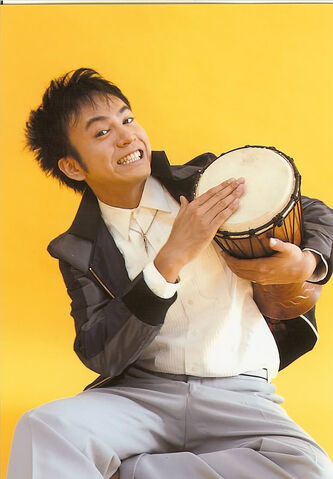 File:TutitsuchiyayuichiBurimyuPhotoshoot.jpg