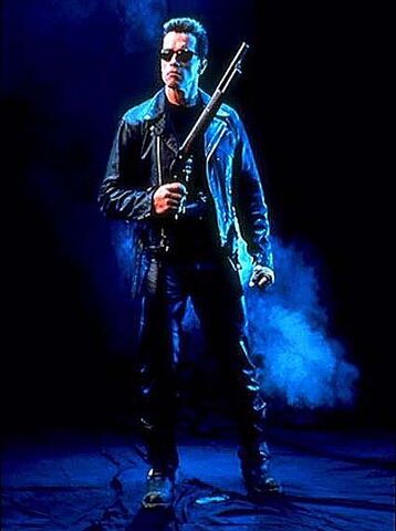 File:T2-promo-arnold-bb.jpg