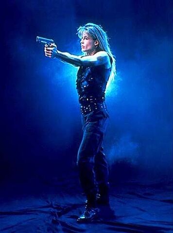 File:T2-promo-linda-aka shara conner.jpg