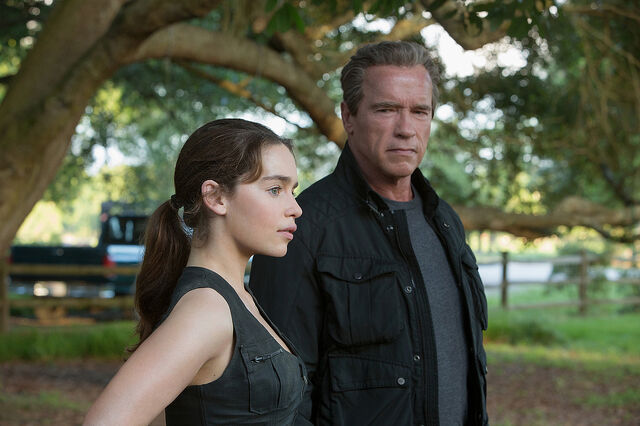 File:Tg-sarah-film-pops-58.jpg