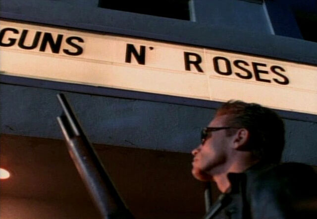 File:Guns and roseis.jpg