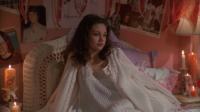 File:Jackie-Mila-Kunis-70s-Show-0114.jpg