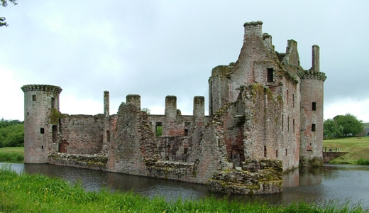 File:Caerlaverockcast.jpeg