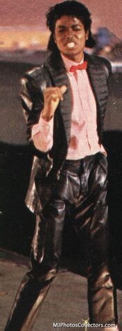 File:MJ-Billie-Jean-michael-jackson-songs-19906234-372-1011.jpg