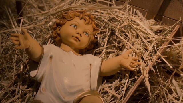 File:1x04 BabyJesus.jpg