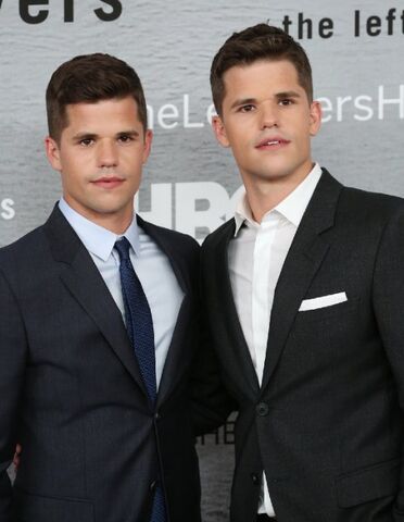 File:CarverTwins.jpg