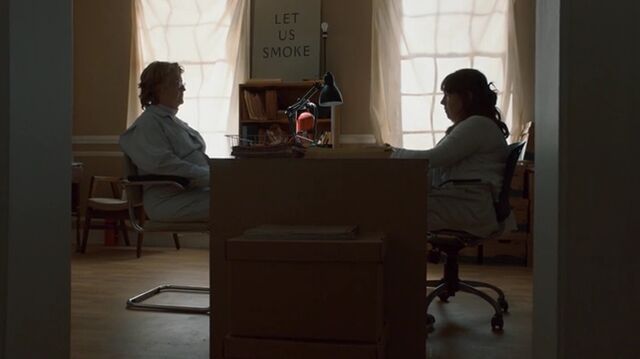 File:1x05 PattiAndGladys.jpg