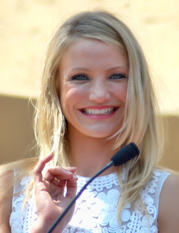 File:800px-CameronDiazJune09.jpg