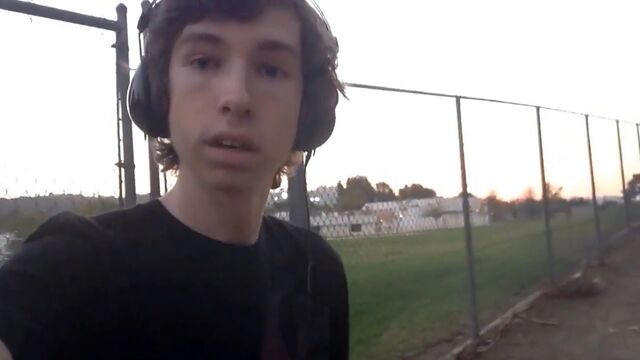File:Petezahhut irl.jpg