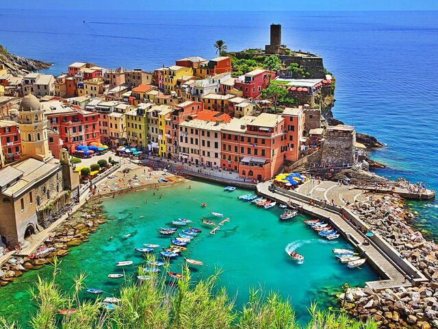 File:Vernazza.Italy.jpg
