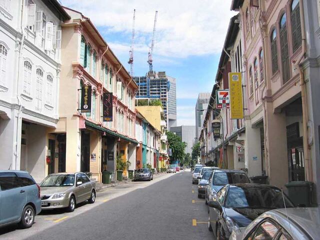 File:TrasStreet002.jpg