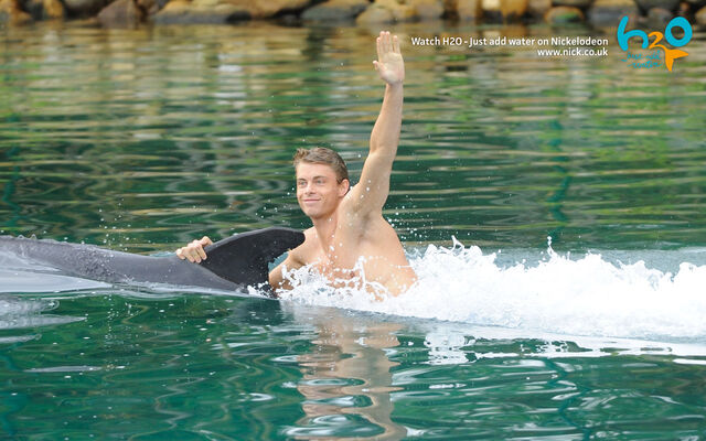 File:Luke Mitchell 029.jpg