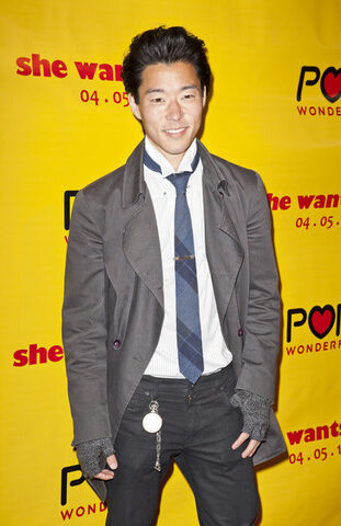 File:Aaron Yoo-MTO-004429.jpg