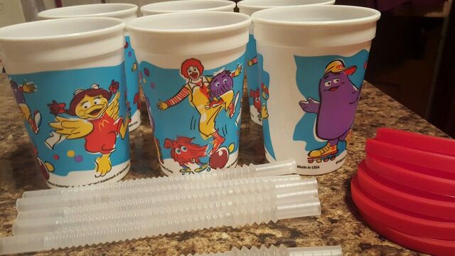 File:McDonald's kiddie cups.jpg