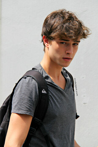 File:Tumblr m6d7xjk0uG1qg22hlo1 1280.jpg
