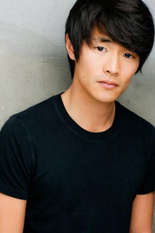 Файл:Christopher-larkin-002-683x1024.jpg