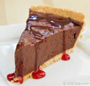 Cherry-chocolate-mousse-pie