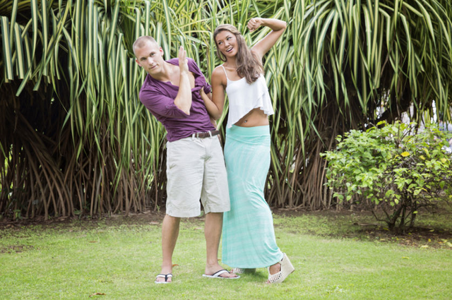 File:JohnnyandAverey.png