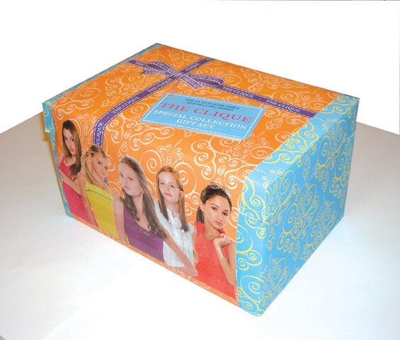 File:CliqueSummer.jpg