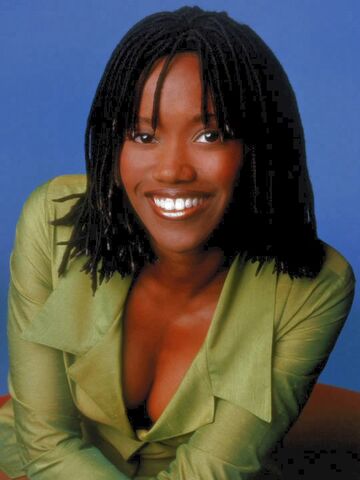 File:Living-single-erika-alexander-1.jpg