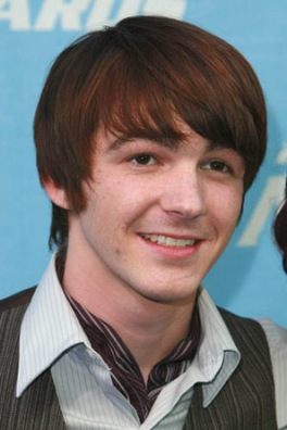 File:Drake Bell.jpg